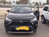 Toyota RAV4 2021 годаүшін15 500 000 тг. в Актау