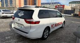 Toyota Sienna 2015 годаfor9 000 000 тг. в Атырау – фото 4