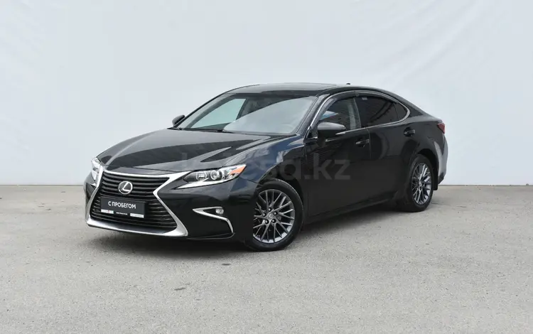 Lexus ES 250 2018 года за 15 300 000 тг. в Атырау