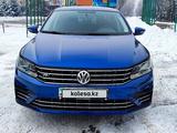 Volkswagen Passat 2016 годаүшін8 600 000 тг. в Алматы