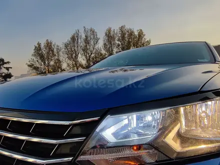 Volkswagen Passat 2016 года за 8 600 000 тг. в Алматы – фото 24