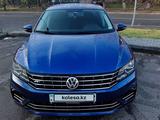 Volkswagen Passat 2016 года за 8 600 000 тг. в Алматы – фото 5