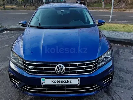 Volkswagen Passat 2016 года за 8 600 000 тг. в Алматы – фото 5