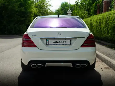 Mercedes-Benz S 500 2007 года за 7 200 000 тг. в Караганда – фото 11