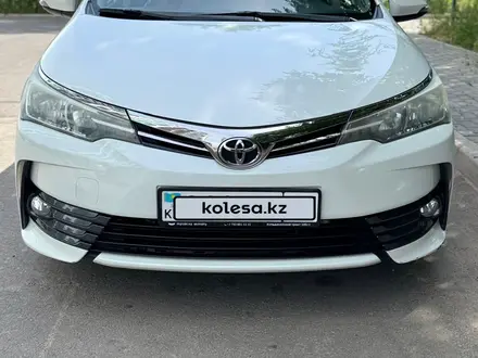 Toyota Corolla 2017 года за 7 400 000 тг. в Алматы