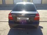 Chevrolet Aveo 2010 года за 1 000 000 тг. в Атырау – фото 2