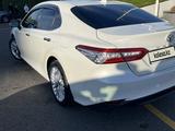 Toyota Camry 2021 годаfor15 050 000 тг. в Астана – фото 2