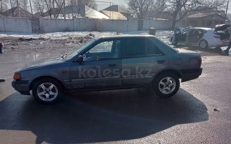 Mazda 323 1990 годаfor600 000 тг. в Алматы