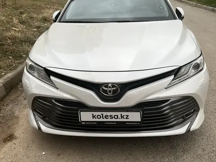 Toyota Camry 2019 года за 16 500 000 тг. в Астана – фото 10