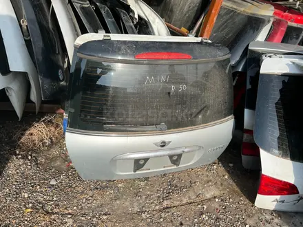 Крышка багажника Mini Cooper за 60 000 тг. в Шымкент