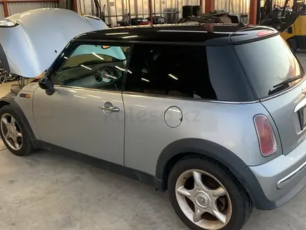 Крышка багажника Mini Cooper за 40 000 тг. в Шымкент – фото 14