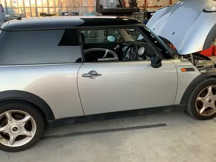 Крышка багажника Mini Cooper за 40 000 тг. в Шымкент – фото 13