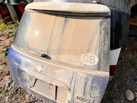 Крышка багажника Mini Cooper за 40 000 тг. в Шымкент – фото 2