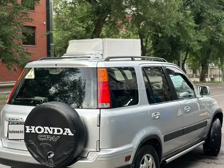 Honda CR-V 2000 года за 3 950 000 тг. в Алматы – фото 5