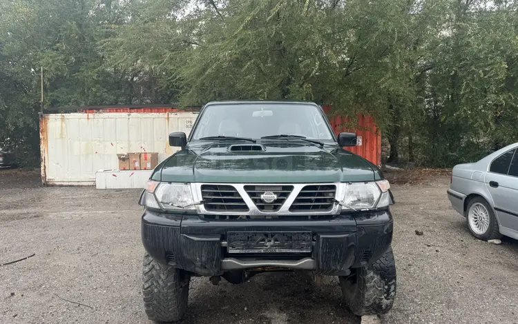 Nissan Patrol 1999 годаүшін5 000 000 тг. в Алматы