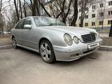 Mercedes-Benz E 320 2002 года за 2 400 000 тг. в Алматы – фото 2