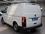 Volkswagen Transporter 2021 года за 17 000 000 тг. в Алматы – фото 4