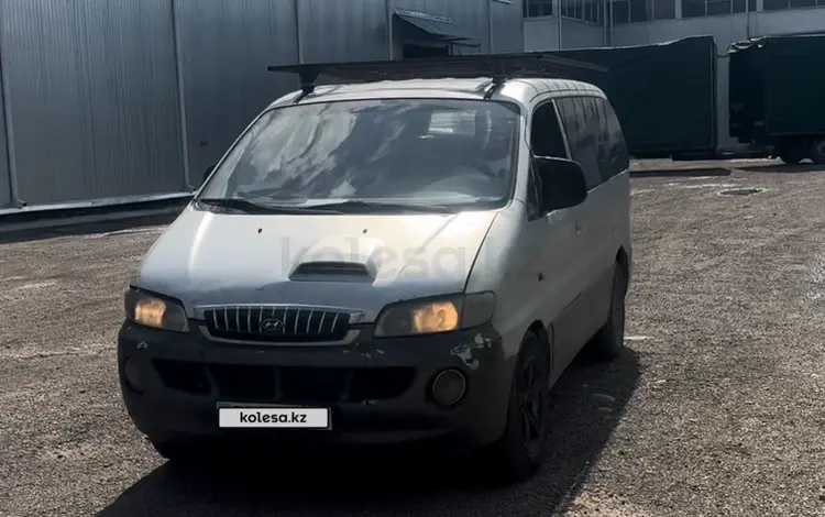 Hyundai Starex 2002 годаfor1 000 000 тг. в Шымкент