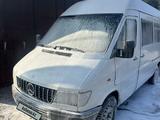 Mercedes-Benz Sprinter 1998 года за 2 500 000 тг. в Алматы – фото 3