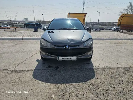 Peugeot 206 2006 года за 1 300 000 тг. в Актау – фото 3