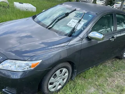 Toyota Camry 2010 года за 3 600 000 тг. в Актобе – фото 2