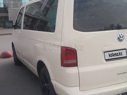 Volkswagen Caravelle 2010 года за 6 500 000 тг. в Павлодар – фото 4