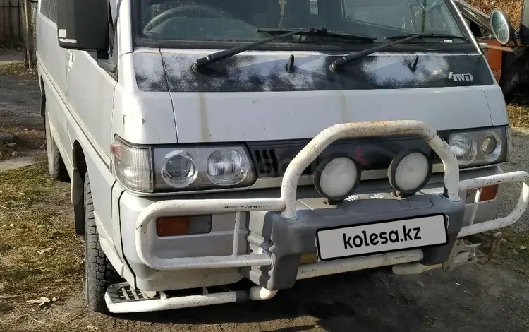 Mitsubishi Delica 1993 года за 2 000 000 тг. в Усть-Каменогорск