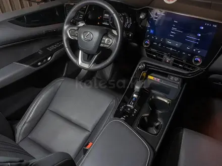 Lexus NX 350 2023 года за 29 500 000 тг. в Алматы – фото 7