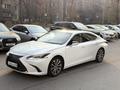 Lexus ES 250 2018 года за 19 000 000 тг. в Алматы