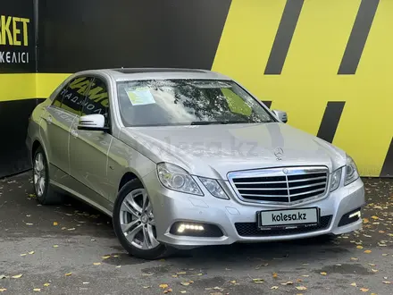 Mercedes-Benz E 200 2010 года за 8 300 000 тг. в Семей – фото 3
