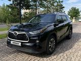 Toyota Highlander 2022 года за 24 500 000 тг. в Алматы
