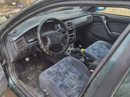 Toyota Carina E 1997 года за 999 900 тг. в Тараз