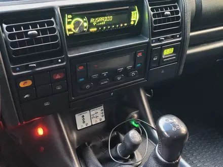 Land Rover Discovery 2004 года за 5 900 000 тг. в Алматы – фото 18