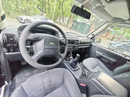 Land Rover Discovery 2004 года за 5 900 000 тг. в Алматы – фото 22