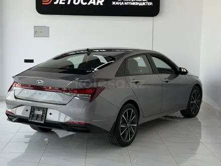 Hyundai Elantra 2022 года за 7 490 000 тг. в Шымкент – фото 4