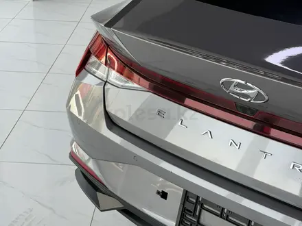 Hyundai Elantra 2022 года за 7 490 000 тг. в Шымкент – фото 5