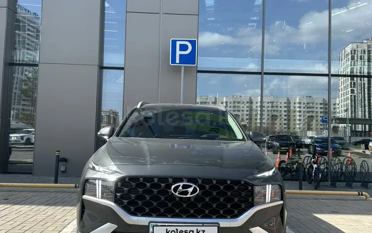 Hyundai Santa Fe 2022 годаүшін17 000 000 тг. в Астана