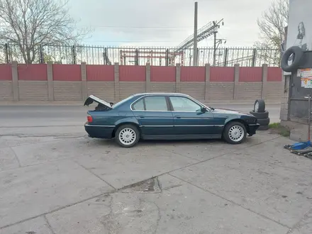BMW 728 1996 года за 3 000 000 тг. в Шымкент
