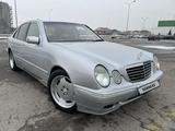 Mercedes-Benz E 320 2001 года за 3 800 000 тг. в Алматы