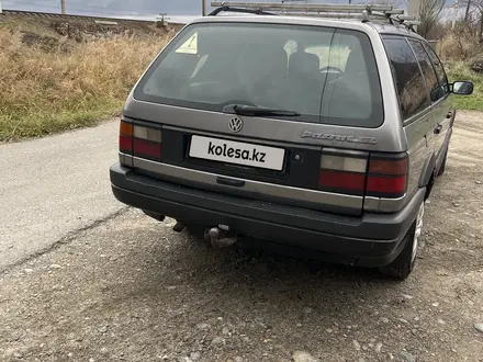 Volkswagen Passat 1992 года за 2 000 000 тг. в Тараз – фото 4