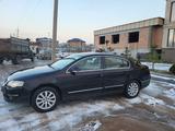 Volkswagen Passat 2007 годаүшін3 800 000 тг. в Шымкент – фото 3