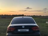 Volkswagen Passat 2012 годаүшін5 500 000 тг. в Аксай – фото 2