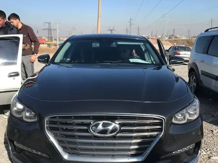 Hyundai Grandeur 2019 года за 12 000 000 тг. в Астана