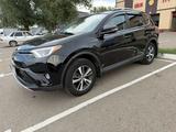 Toyota RAV4 2016 года за 11 000 000 тг. в Уральск – фото 3