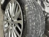 Тайота Камри70 родной диски и шины за 420 000 тг. в Актау – фото 5
