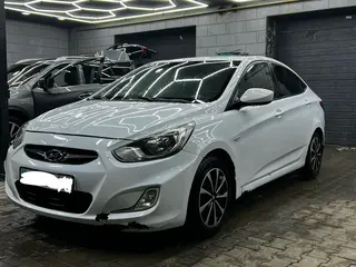 Hyundai Accent