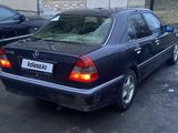 Mercedes-Benz C 200 1994 года за 1 450 000 тг. в Актобе