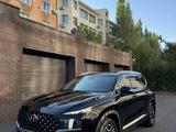 Hyundai Santa Fe 2021 года за 16 500 000 тг. в Астана