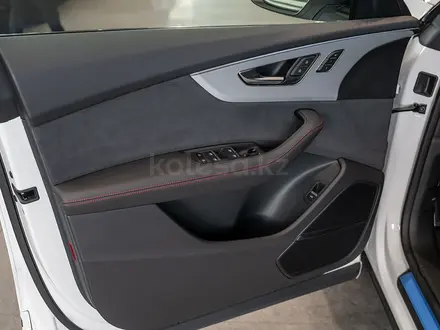 Audi Q8 55 TFSI Quattro Sport 2024 года за 63 890 000 тг. в Астана – фото 8