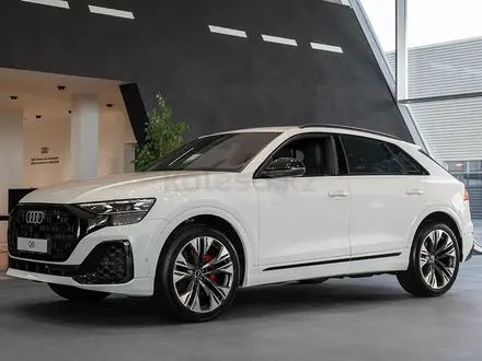 Audi Q8 55 TFSI Quattro Sport 2024 года за 63 890 000 тг. в Астана